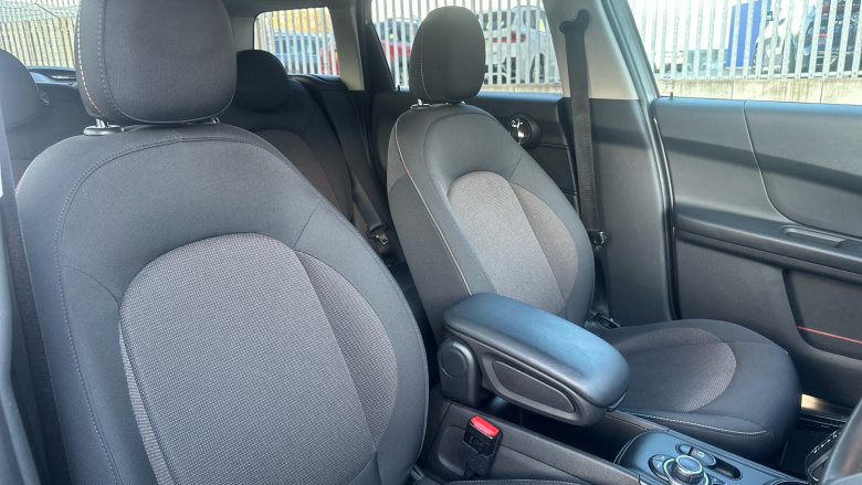 MINI Countryman 1.5 Cooper Classic 5dr Auto Petrol Hatchback